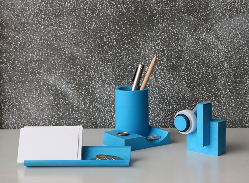 22 design studio merge desktop stationery set designboom 