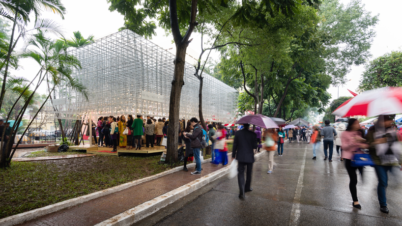 MIA-design-studio-vietnamese-food-pavilion-ha-noi-vietnam-designboom-02