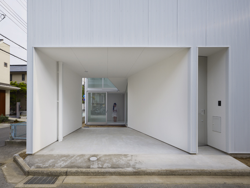 alphaville slice of the city house hyogo japan designboom