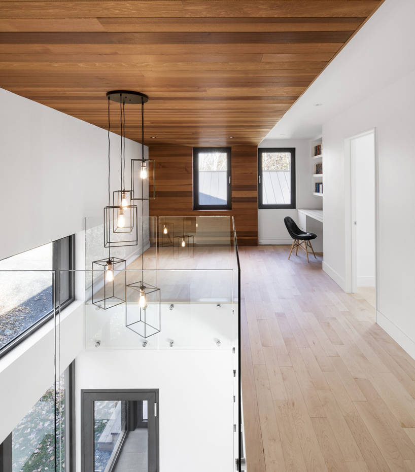 bourgeois-+-lechasseur-architects-KL-house-canada-designboom-02