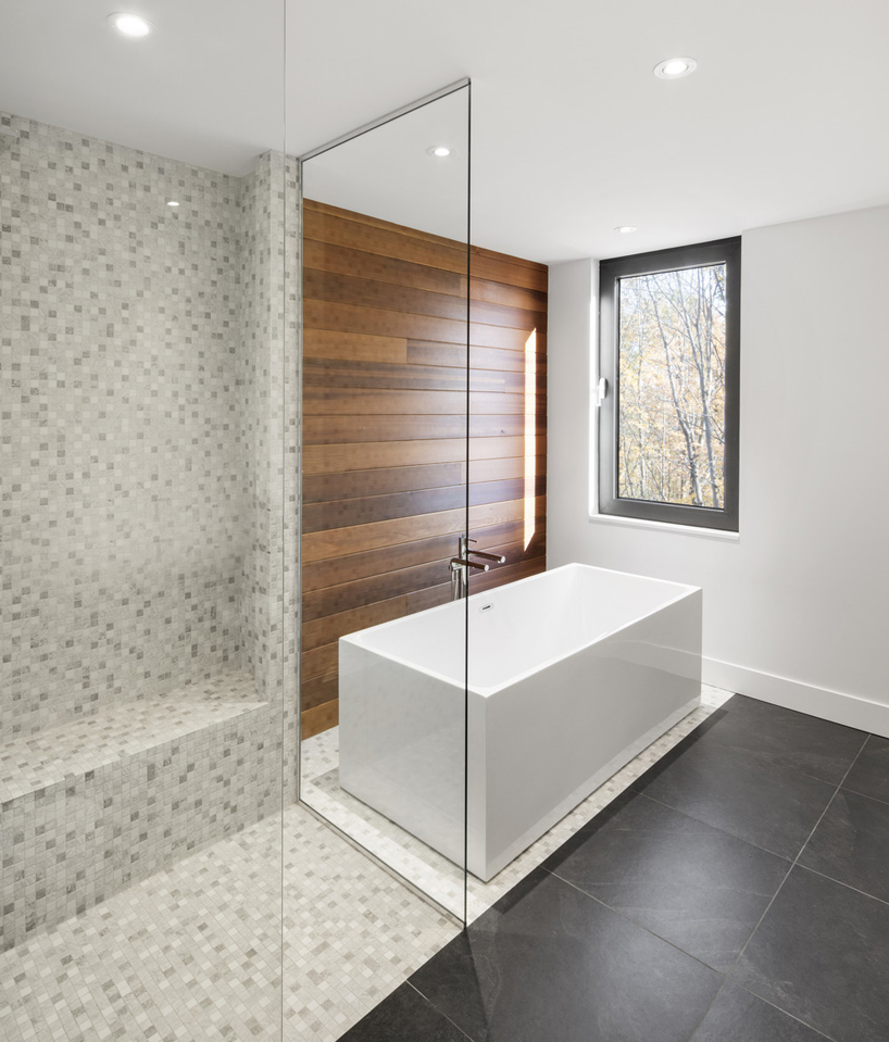 bourgeois-+-lechasseur-architects-KL-house-canada-designboom-02