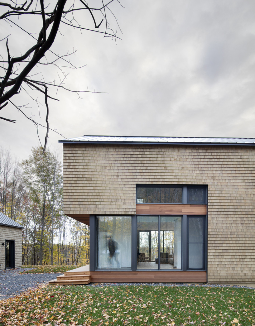 bourgeois-+-lechasseur-architects-KL-house-canada-designboom-02