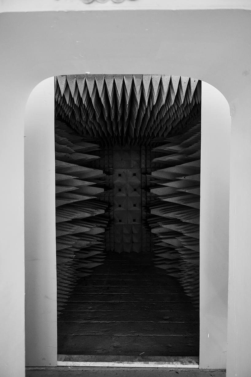 daniel-arsham-future-relic-04-film-miami-designboom-02