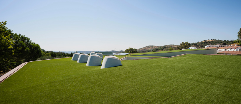 fernando suarez corchete municipal indoor swimming pool constantina seville designboom