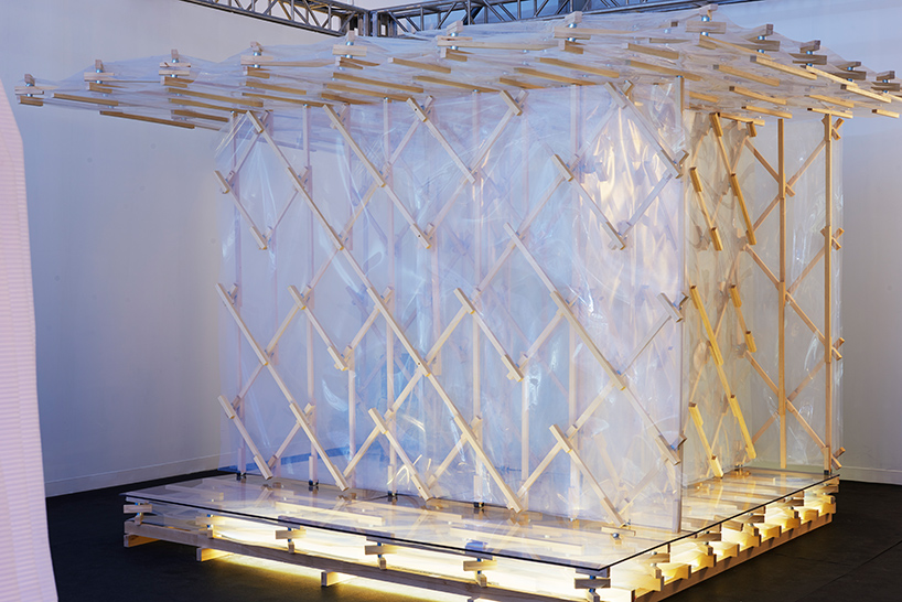 kengo-kuma-exhibits-two-mobile-pavilions-at-design-miami-designboom-01