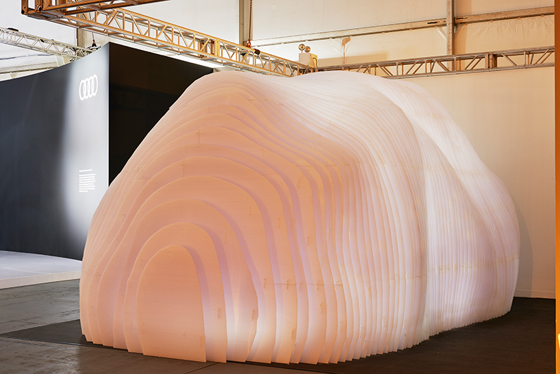 kengo-kuma-exhibits-two-mobile-pavilions-at-design-miami-designboom-02