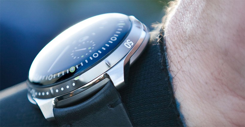 ressence-type-5-timepiece-designboom-09