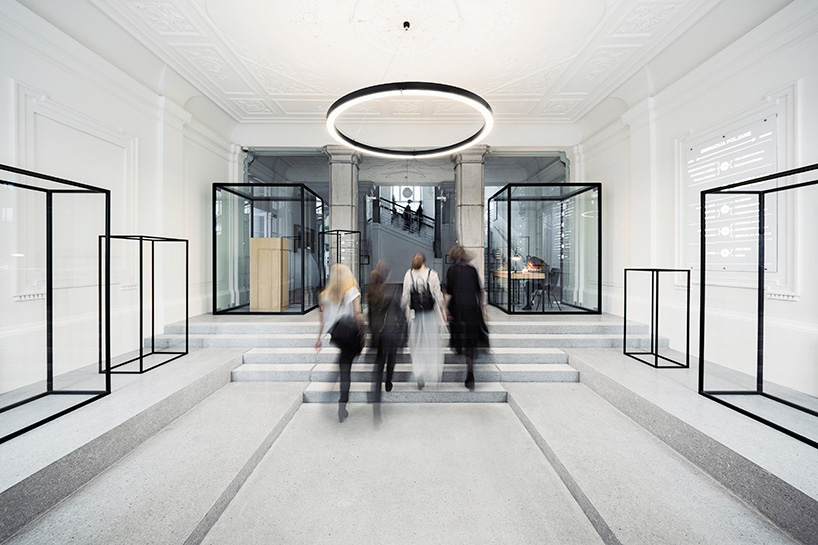 svet vmes poljane grammar school entrance hall ljubljana slovenia designboom svet vmes poljane grammar school entrance hall ljubljana slovenia designboom