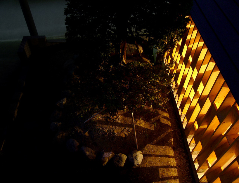 yoshichika-takagi-wood-shelter-hokkaido-japan-designboom-02