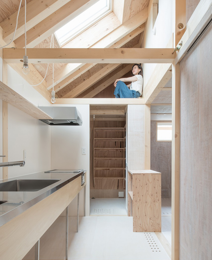 yoshichikatakagi-+-associates-house-in-shinkawa-japan-designboom-02