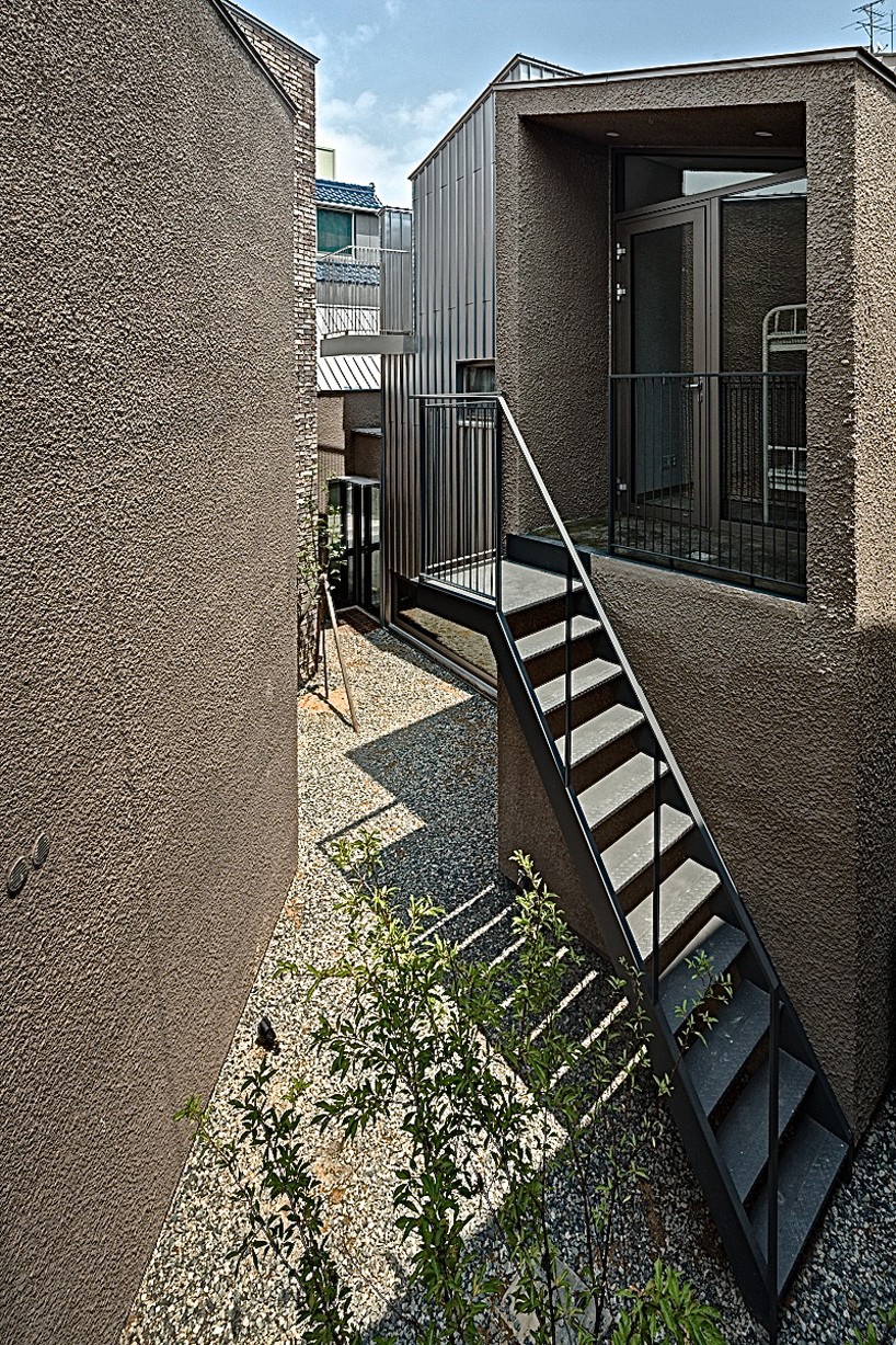 younghan-chung-architects-five-trees-houses-busan-korea-designboom-12