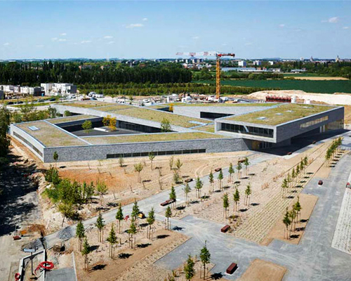 zigzag architecture completes sustainable school in france