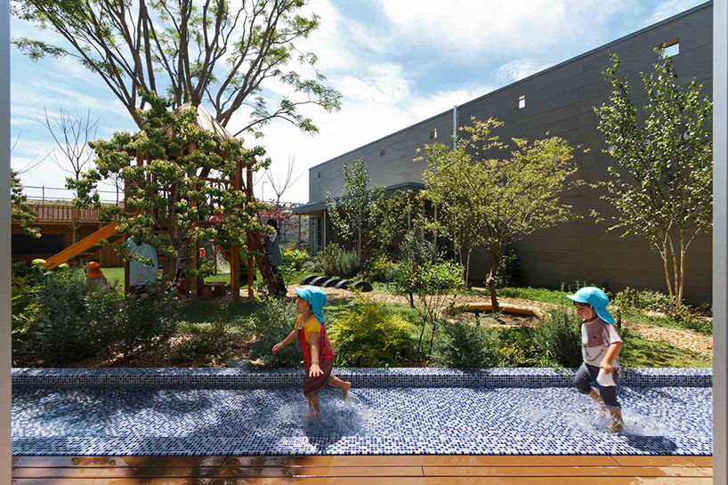 HIBINOSEKKEI-+-youji-no-shiro-SM-nursery-tokyo-japan-designboom-02