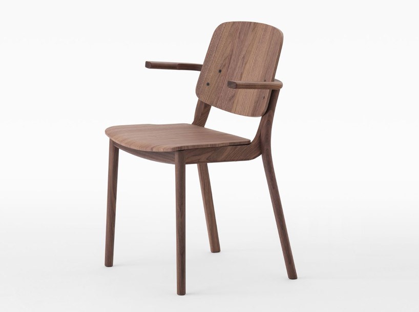 jin kuramoto MEETEE press 2016 EN 5 chair designboom