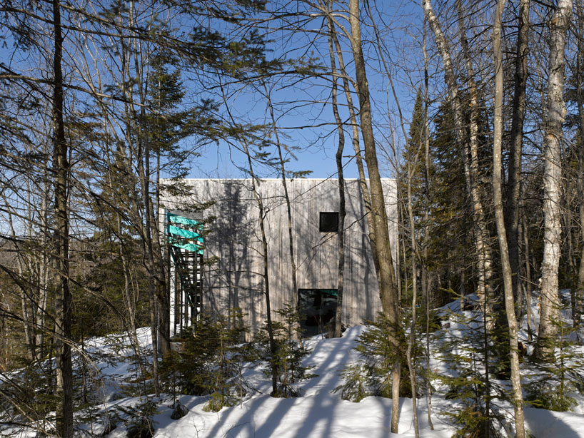 architecturama-lake-jasper-house-canada-designboom-02