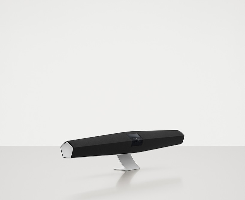 bang-olufsen-beosound-35-wireless-speaker-designboom-04
