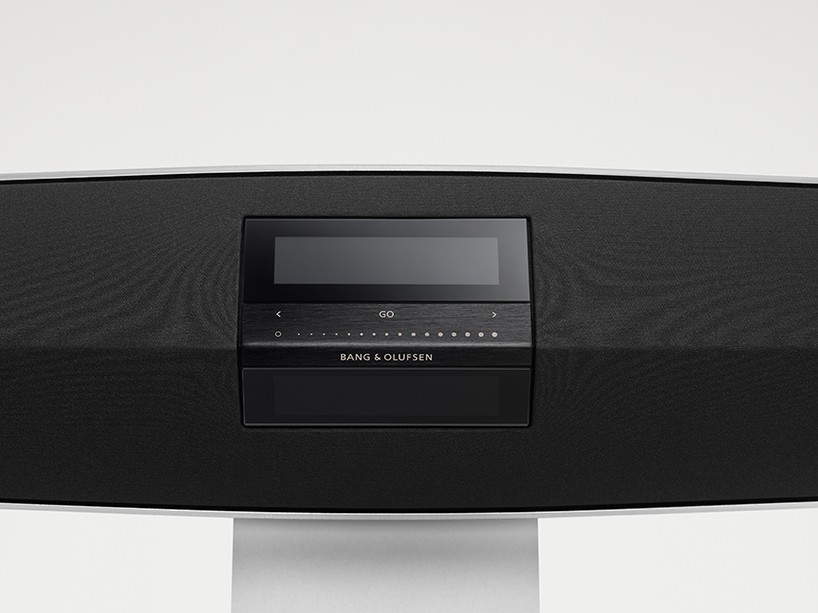 bang-olufsen-beosound-35-wireless-speaker-designboom-07