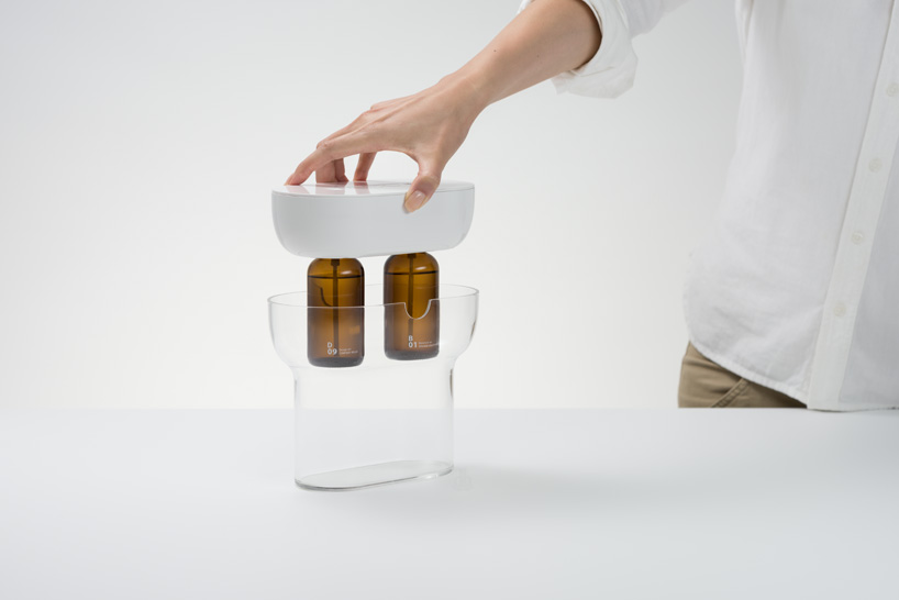 design-studio-s-fumie-shibata-piezo-diffuser-duo-designboom-06