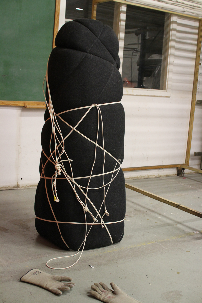 farg-and-blanche-succession-mirrors-maison-et-object-16-designboom-02