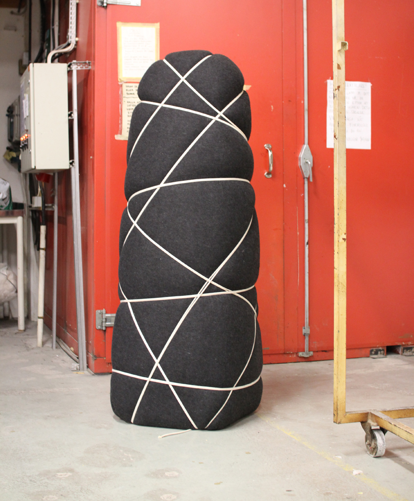 farg-and-blanche-succession-mirrors-maison-et-object-16-designboom-02