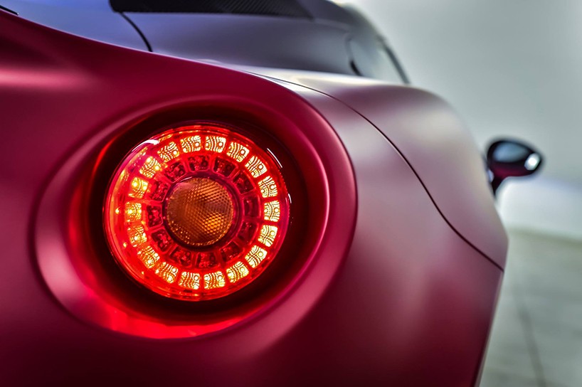 garage-italia-customs-alfa-romeo-4C-furiosa-designboom-12