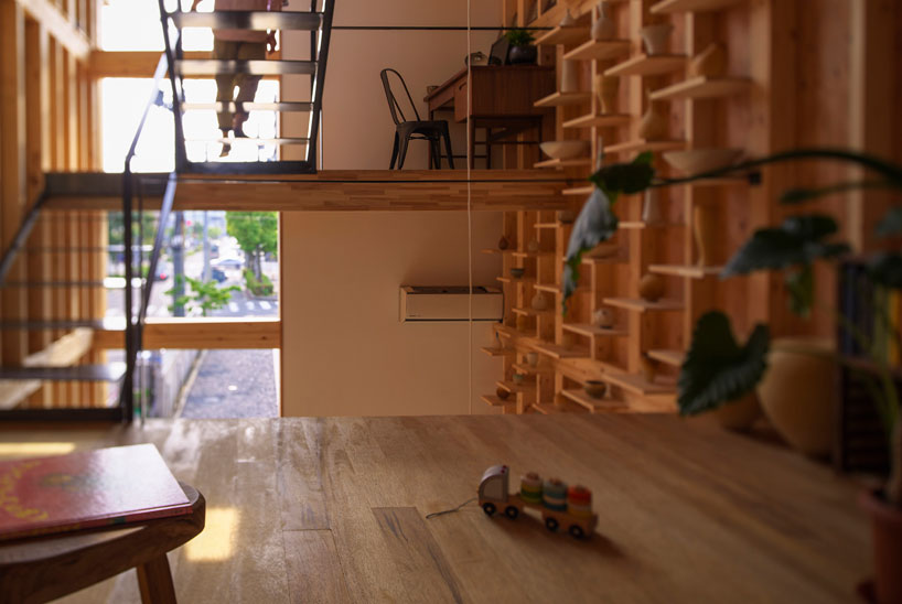 house-for-pottery-festival-ofea-japan-osaka-designboom-02