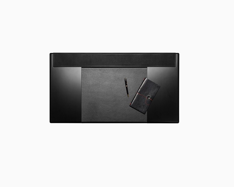 la-boite-concept-LP-160-loudspeaker-designboom-08