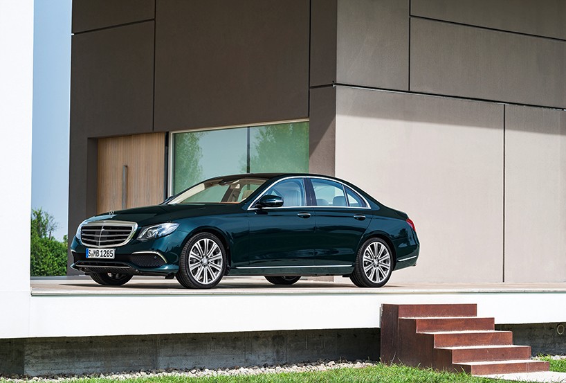 mercedes-benz-e-class-hybrid-designboom-02