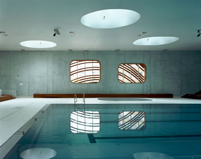 mikou-studio-fort-swimming-pool-paris-designboom-01-