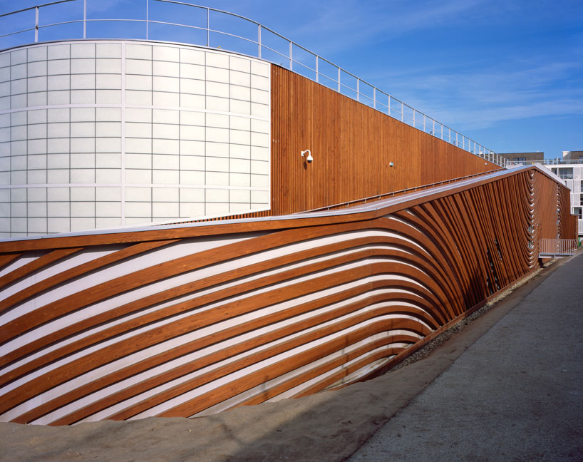 mikou-studio-fort-swimming-pool-paris-designboom-01-