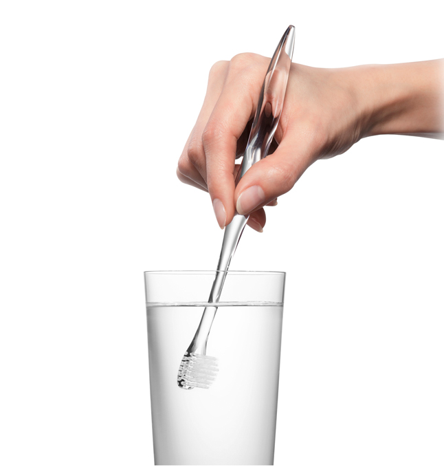 misoka-toothbrush-yumeshokunin-maison-et-objet-designboom-02