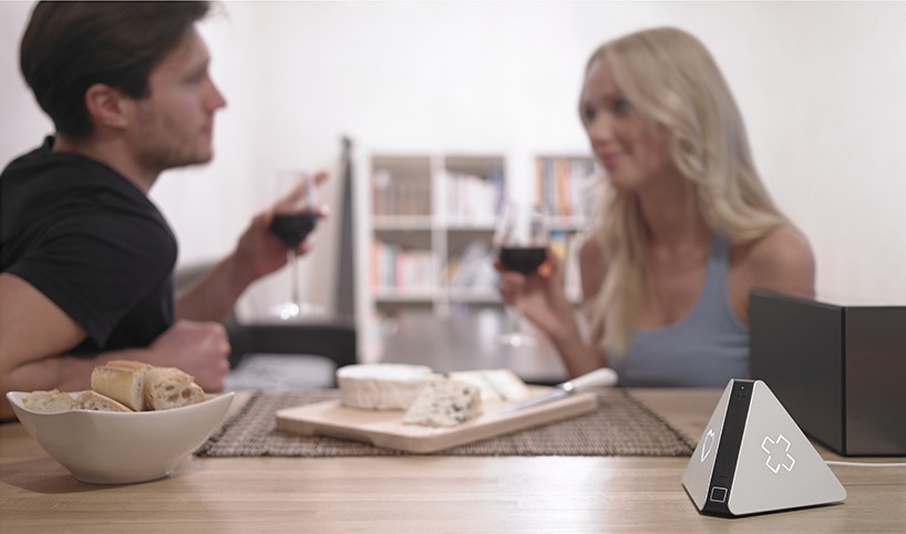 prizm-music-player-CES-2016-designboom-06