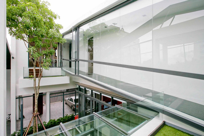 archimontage DFS chokchai 4 house bangkok thailand designboom