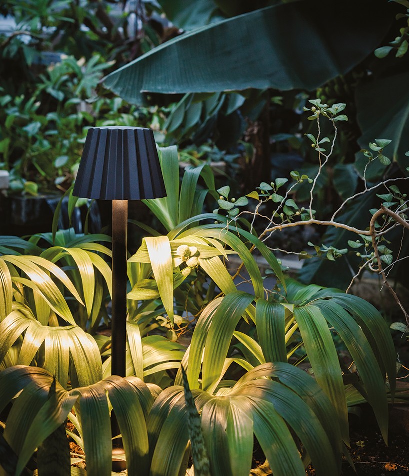 delta-light-arik-levy-bulter-lamps-designboom-05