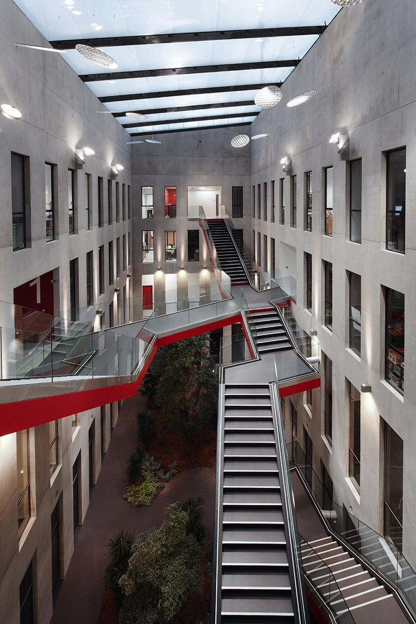 ecdm-architectes-new-city-hall-bezons-paris-designboom-02