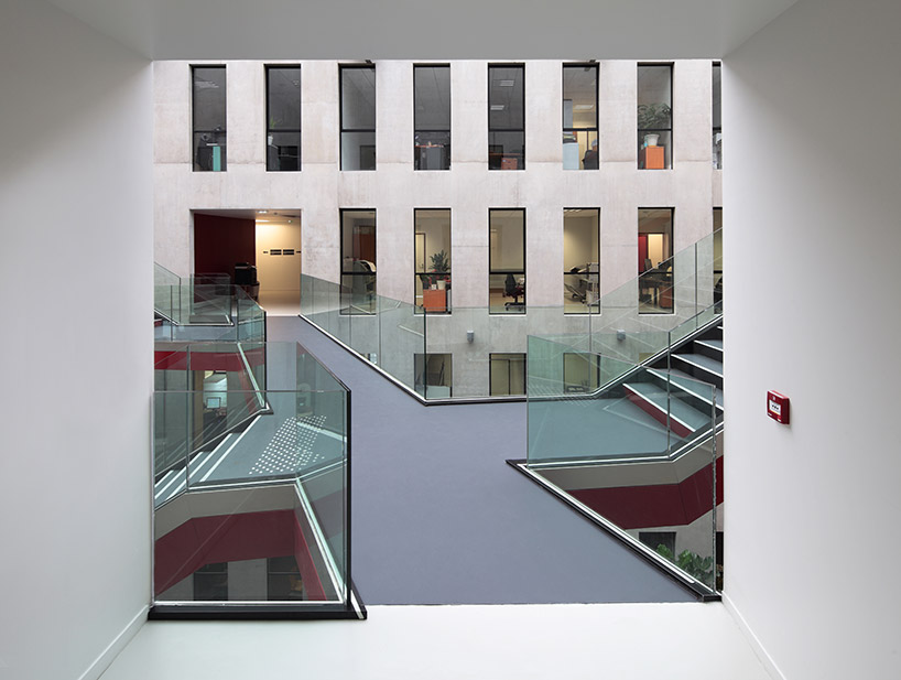 ecdm-architectes-new-city-hall-bezons-paris-designboom-02