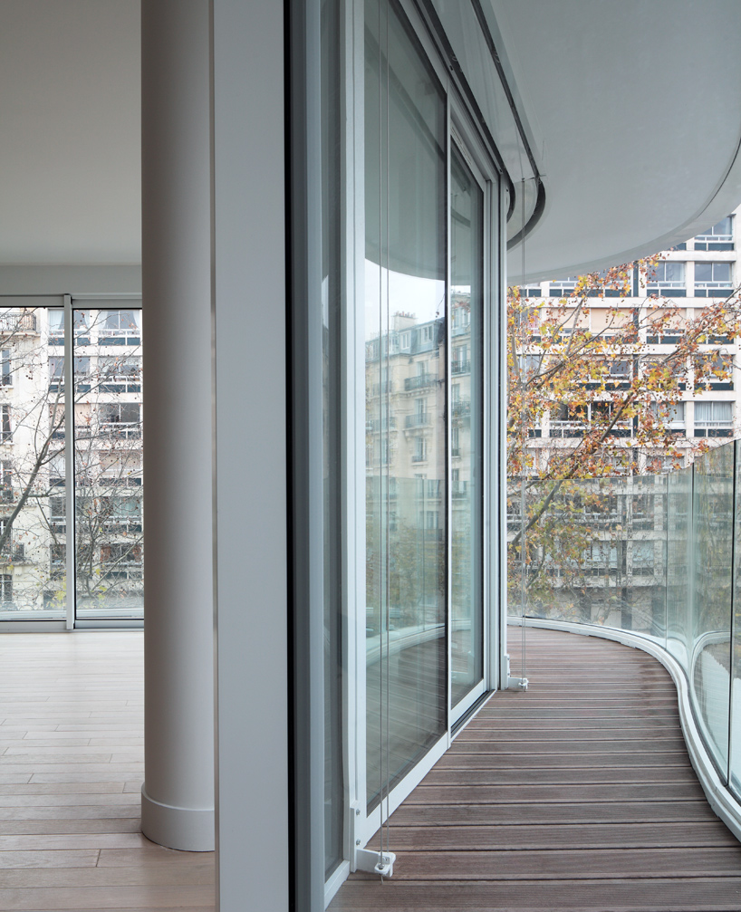 ecdm-architects-villa-saxe-paris-designboom-02