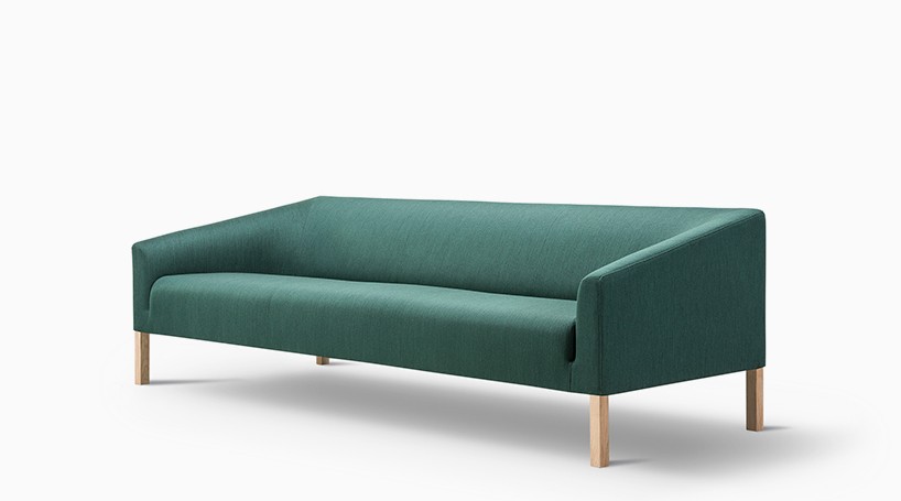 fredericia-jasper-morrison-kile-sofa-pon-coffe-table-taro-table-designboom-02