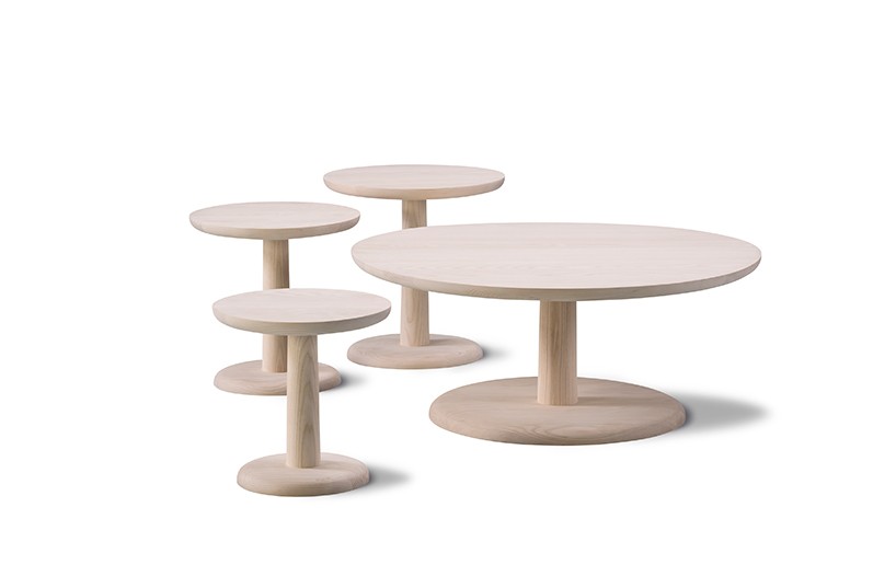 fredericia-jasper-morrison-kile-sofa-pon-coffe-table-taro-table-designboom-06