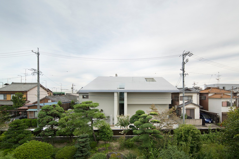 mamiya-shinichi-design-studio-shinkoji-temple-aichi-japan-designboom-02