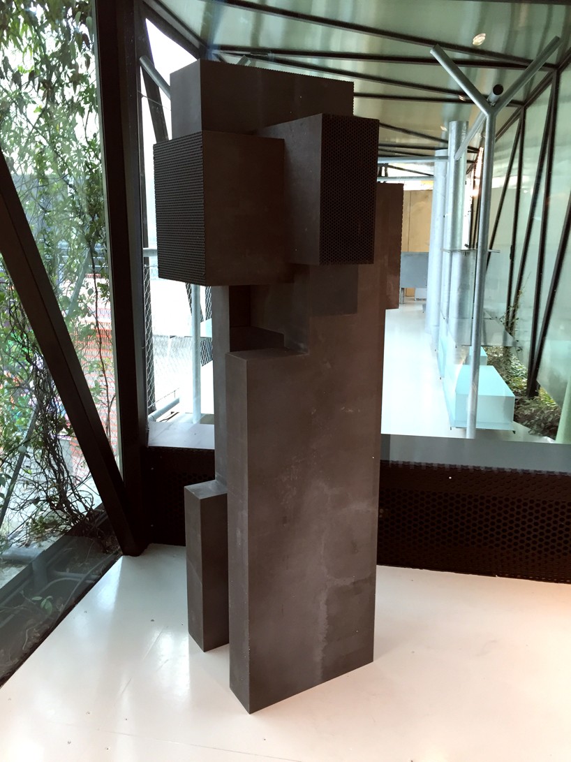 plusdesign-gallery-pico-colombia-milan-designboom-013