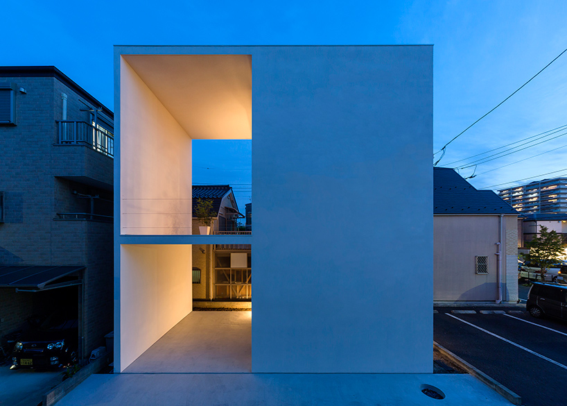little house with a big terrace by takuro yamamoto architects