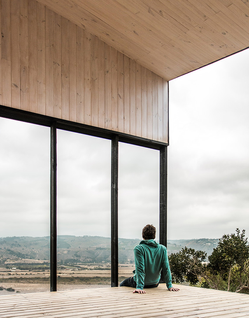 whale!-architecture-casa-encallada-chile-designboom-02