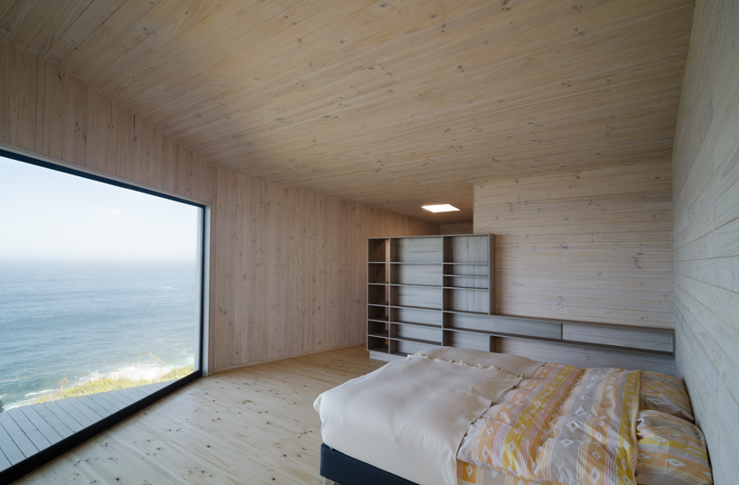 whale!-architecture-house-tunquen-chile-designboom-02