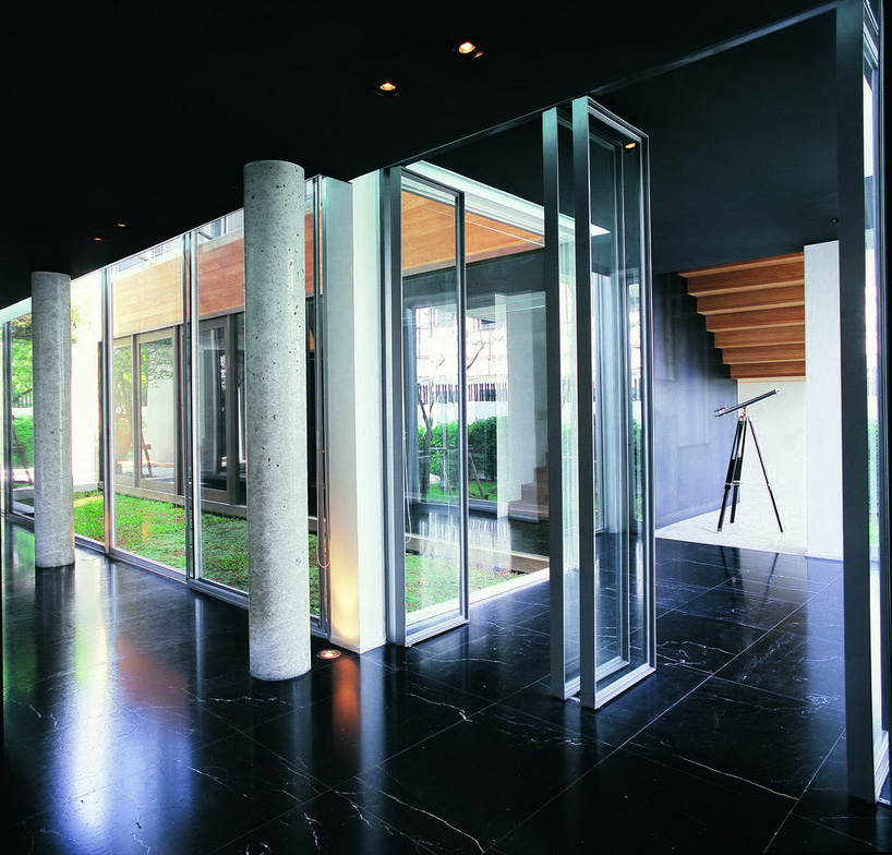 archimontage dindang house bangkok thailand