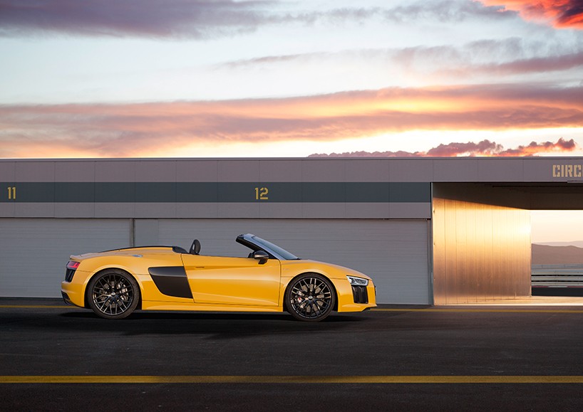 AUDI-R8-spyder-V10-new-york-auto-show-2016-designboom-01