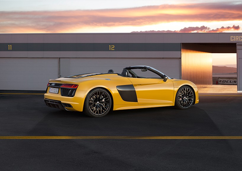 AUDI-R8-spyder-V10-new-york-auto-show-2016-designboom-02