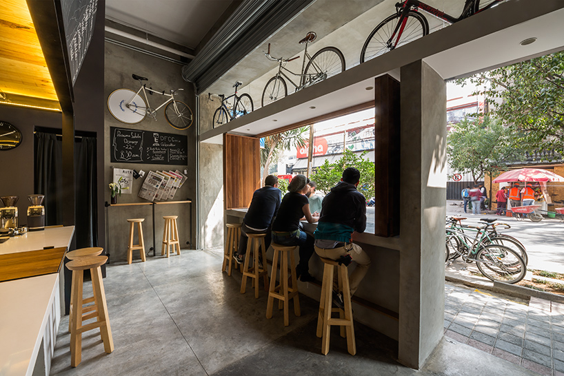 DCPP-arquitectos-distrito-fijo-club-de-ciclismo-cycling-club-mexico-city-designboom-02