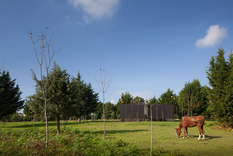 MIMA-light-MIMA-lab-modular-prefabricated-housing-designboom-02