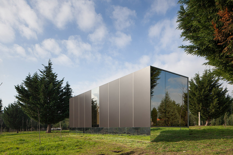 MIMA-light-MIMA-lab-modular-prefabricated-housing-designboom-02